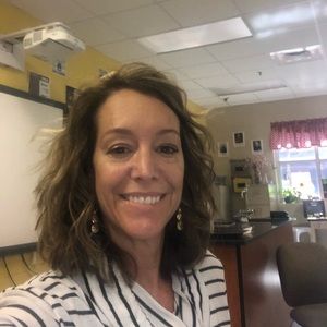 Meet your Posher, Jenifer